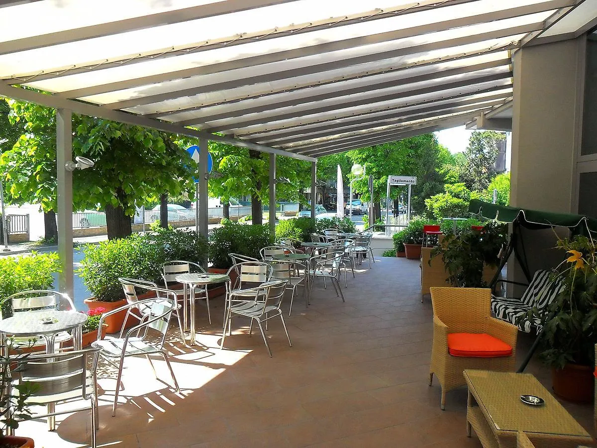 Hotel Etoile Ρίμινι 3*,  Ιταλία