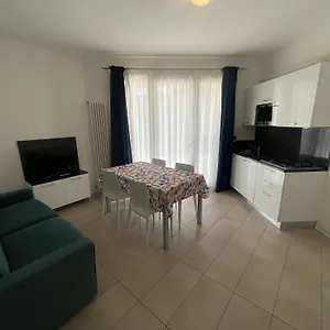 Apartament Marina - Agenzia Cocal 